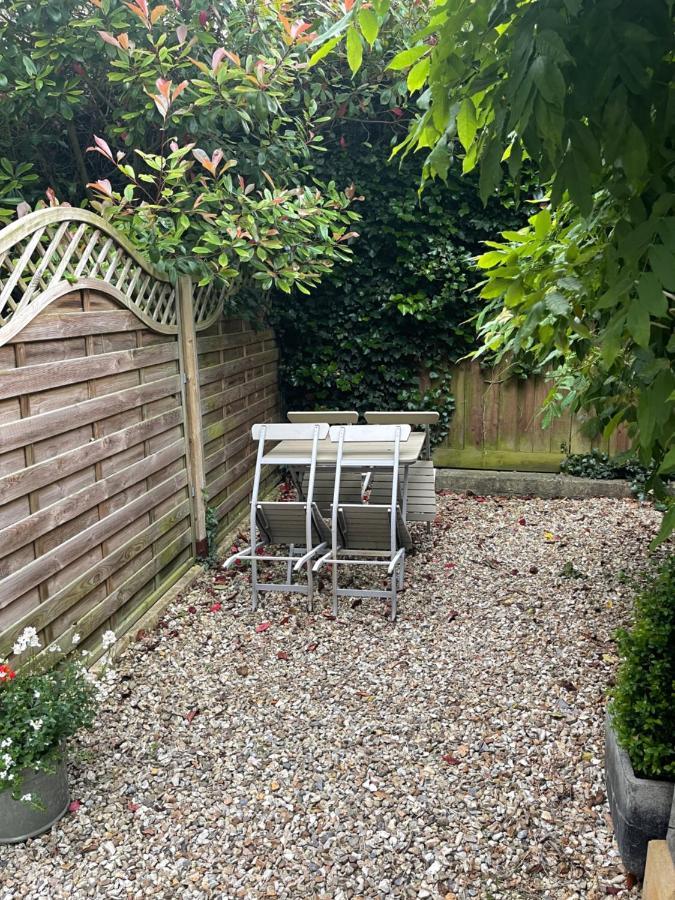 Cosy Cottage In The Heart Of The Cotswolds Cirencester Exterior photo